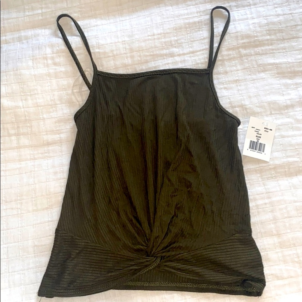 New with tags tank